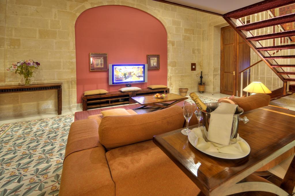 Hotel Ax Palazzo Capua à Sliema Extérieur photo